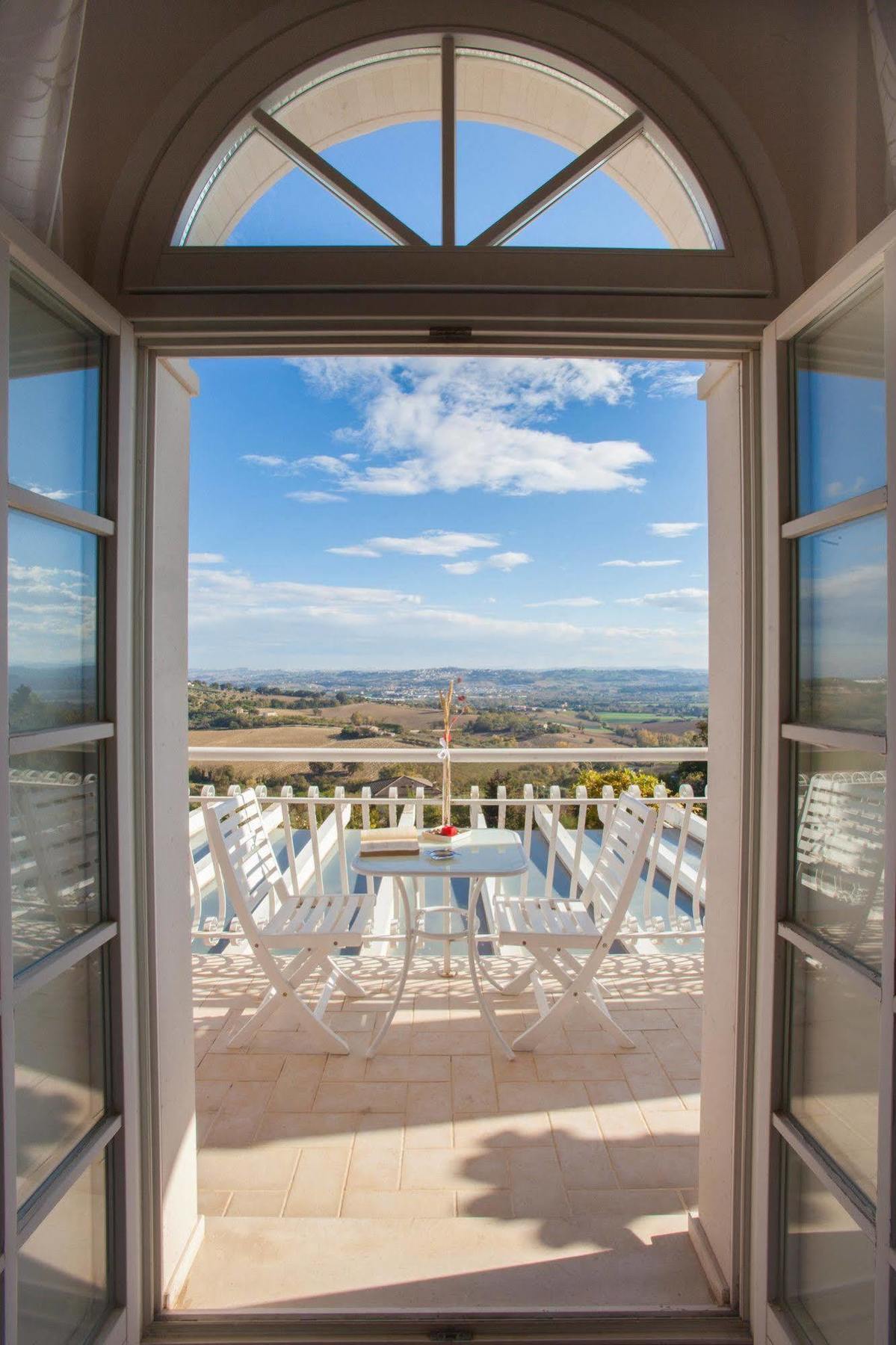 Residence Belohorizonte Macerata Extérieur photo